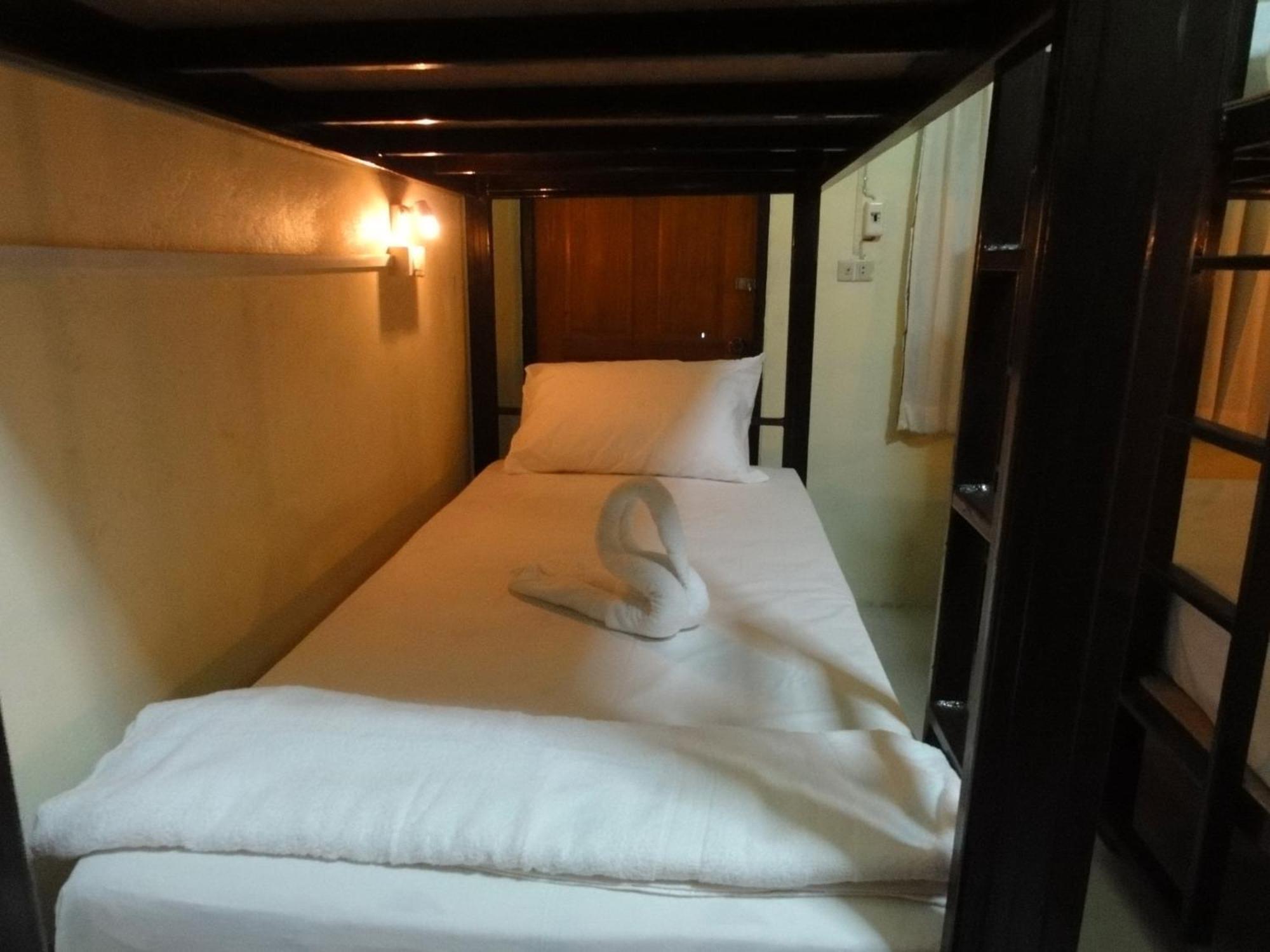 Seventeen Hostel Ko Pha Ngan Dış mekan fotoğraf