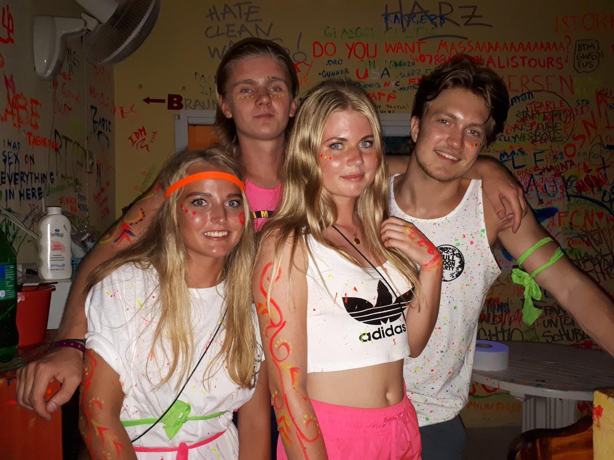 Seventeen Hostel Ko Pha Ngan Dış mekan fotoğraf